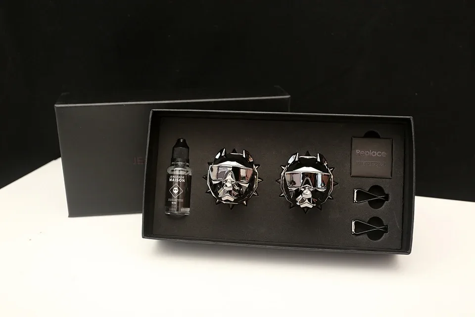 Creative Bulldog Car Air Freshener With Gift Box Creative Bulldog Car Air Freshener With Gift Box